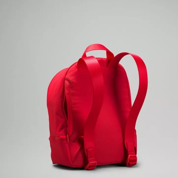🔥 Lululemon City Adventurer Backpack Mini 11L Club Patch edition Love Red - Picture 3 of 10